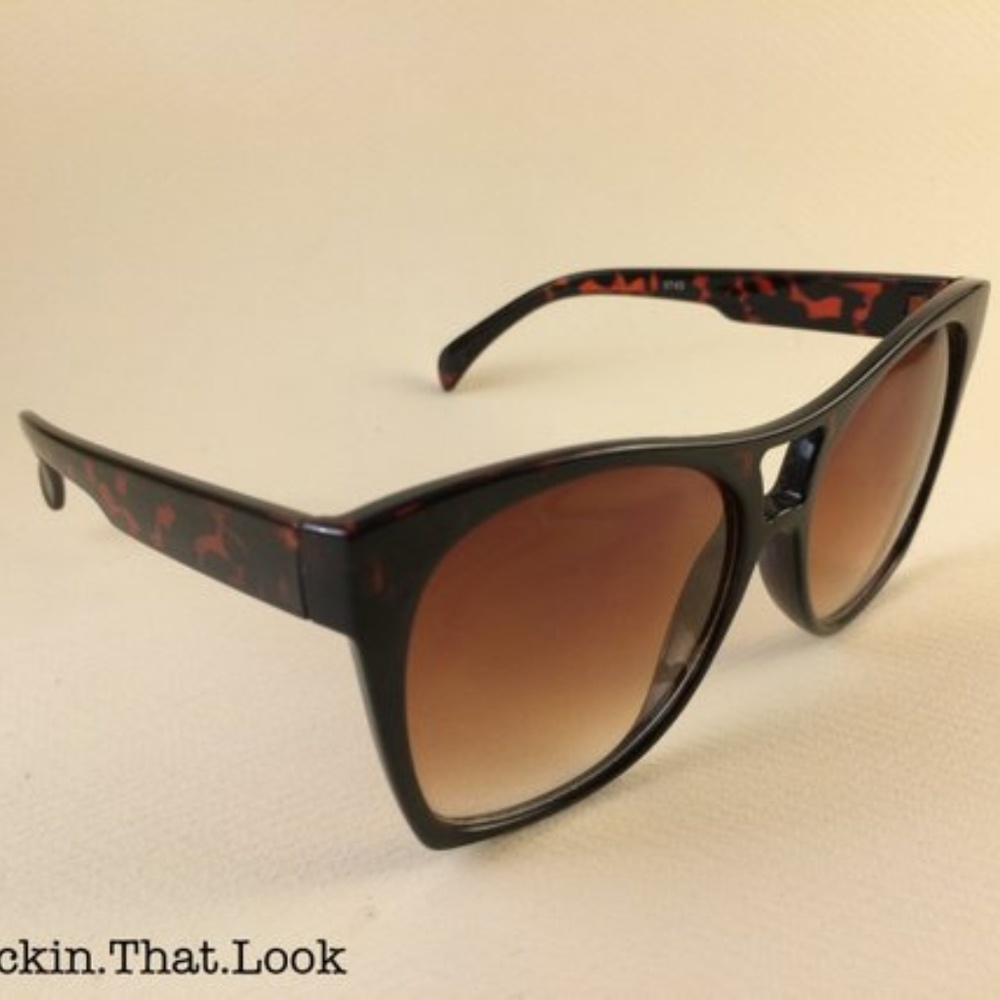 Square Frame Sunglasses Tortoise Shell Look - Picture 2 of 5
